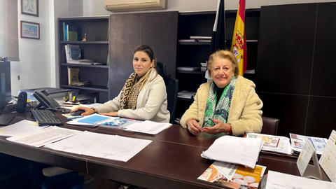 La consejera de Sanidad y la directora general de Sanidad durante el encuentro de este lunes / Ciudad Aut&oacute;noma de Ceuta