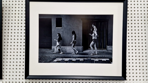 Exposici&oacute;n de 'Miradas' en la Biblioteca P&uacute;blica / Laura Ortiz