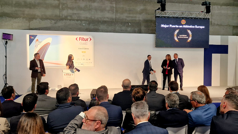 Entrega de los Premios Cruceroadicto en el stand de FITUR Cruises / Laura Ortiz