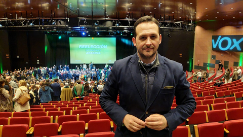 Redondo participa en la Asamblea de VOX