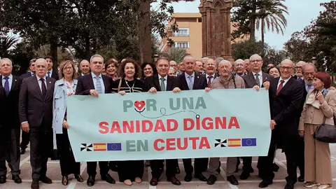 m&eacute;dicos