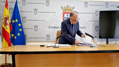 Alberto Gait&aacute;n, portavoz accidental del Gobierno, instantes antes del inicio de la rueda de prensa de este martes / Laura Ortiz