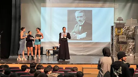 Madame en el Siete Colinas / Daniel Hern&aacute;ndez