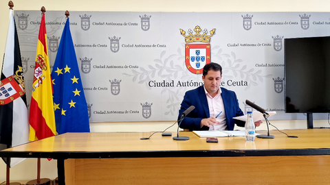 Alejandro Ram&iacute;rez, consejero de Fomento, durante su comparencia de este martes / Laura Ortiz