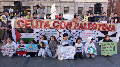Pancarta central de la concentraci&oacute;n/ Juanjo Coronado