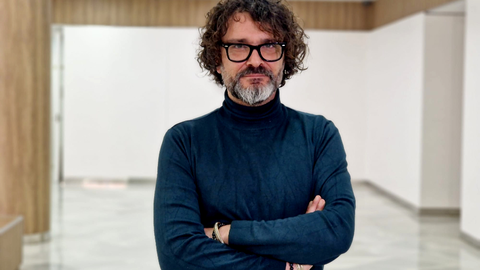 Javier Sakona inaugura este viernes en Tetu&aacute;n su exposici&oacute;n '&Oacute;xidos' _ Laura Ortiz