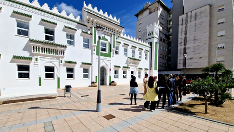 Visita a la Estaci&oacute;n de Ferrocarril del grupo de Decision Makers _ Laura Ortiz