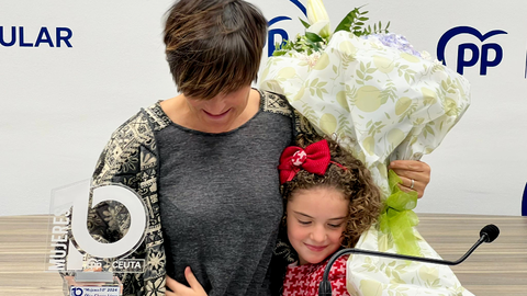 El PP reconoce a Olga Chaves con su galard&oacute;n 'Mujeres 10' / Daniel Hern&aacute;ndez