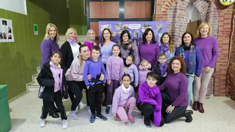 El Mare Nostrum se vuelca con el D&iacute;a de la Mujer/ Cedida