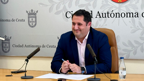 Alejandro Ram&iacute;rez, portavoz del Gobierno, durante la comparecencia de este martes / Enrique Rom&aacute;n