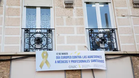 COLEGIO DE M&Eacute;DICOS