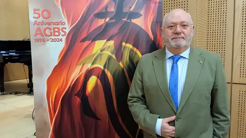 Jer&oacute;nimo F. Naranajo, ponente sobre el L Aniversario de la Academia de Suboficiales / C&eacute;sar Mart&iacute;n