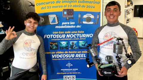 Buceadores ceut&iacute;es han participado en la inauguraci&oacute;n de esta cita