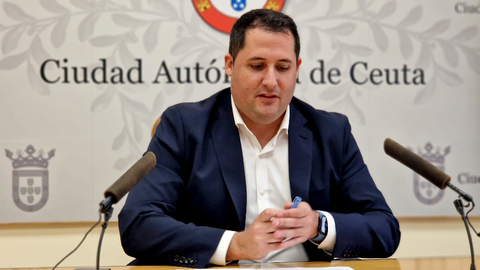 Alejandro Ram&iacute;rez, portavoz del Gobierno, durante su comparecencia de este martes / Laura Ortiz