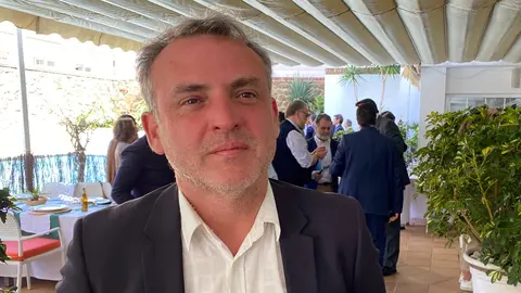  Simon Onrubia, responsable de Crowe. 