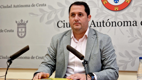 El portavoz del Gobierno, Alejandro Ram&iacute;rez, durante su comparecencia de este martes / Laura Ortiz