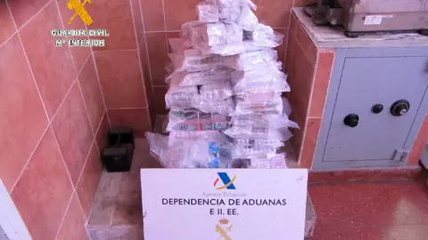 Droga aprehendida en el puerto