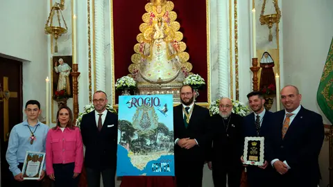 Entrega de Guardas y presentaci&oacute;n del Cartel del Roci&oacute; 2024 / Cedida