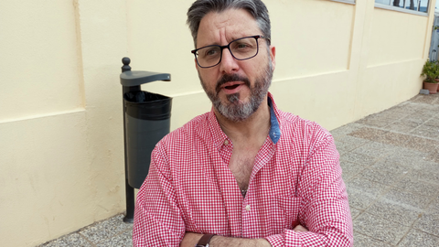 Marco Mu&ntilde;oz Valente, autor del libro y ex hermano mayor de la Cofrad&iacute;a/ Juanjo Coronado
