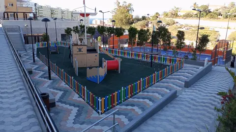 Parque infantil en la plaza Nicaragua/ Juanjo Coronado