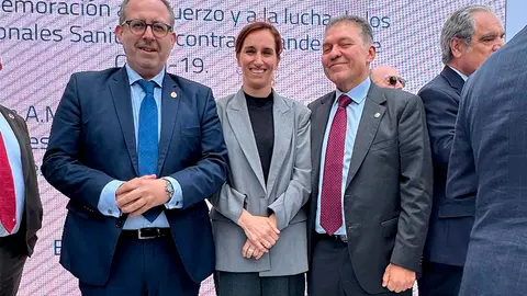 presidente comce y ministra de sanidad 3