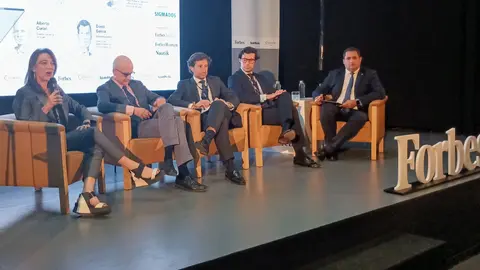  La econom&iacute;a circular es econom&iacute;a, mesa redonda en la que ha participado el consejero Alejandro Ram&iacute;rez 