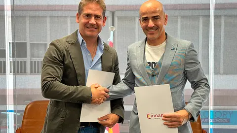 Firman del acuerdo para la instalaci&oacute;n de Var Group en Ceuta