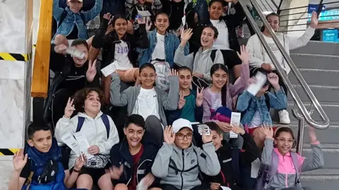 Los estudiantes ceut&iacute;es, en el Puerto/ Cedida