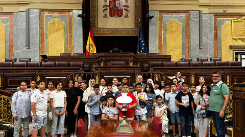 Los alumnos del Reina Sof&iacute;a visitan el Congreso de los Diputados