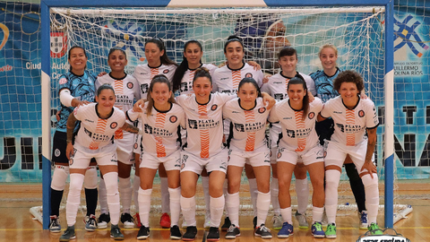 El CD Camoens golpea primero y se jugar&aacute; el pase a la final por el ascenso en Segovia