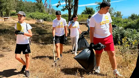 J&oacute;venes Ya! realiza una limpieza de Garc&iacute;a Aldave