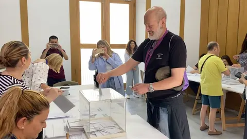 Rodr&iacute;guez votando este domingo en el San Agust&iacute;n / Archivo