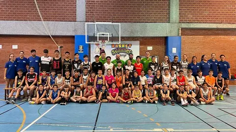 XIII Basket Summer Camp / Daniel Hern&aacute;ndez