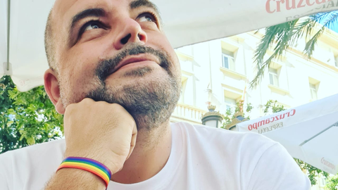 Pablo N&uacute;&ntilde;ez, hist&oacute;rico activista del movimiento LGTBI en Ceuta 