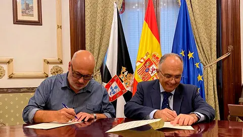 Firma del convenio de colaboraci&oacute;n en emergencias