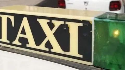  Tarifas de Taxi en Ceuta: El suplemento por la Feria&nbsp;causa pol&eacute;mica (Archivo) 