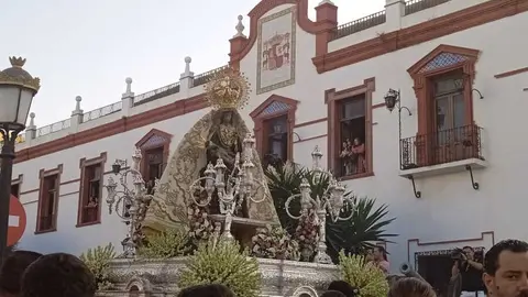 Procesi&oacute;n de la Virgen de &Aacute;frica / C&eacute;sar Mart&iacute;n