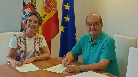Momento de la firma del acuerdo / Cedida