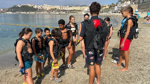 Curso de buceo del ICD con Burbujas / Daniel Hern&aacute;ndez