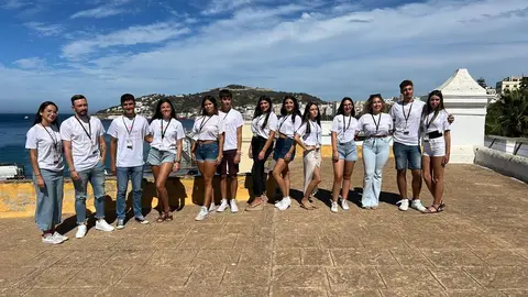 Visita a la Puerta Califal de los aspirantes a Miss Mundo y Mister International Ceuta / Daniel Hern&aacute;ndez