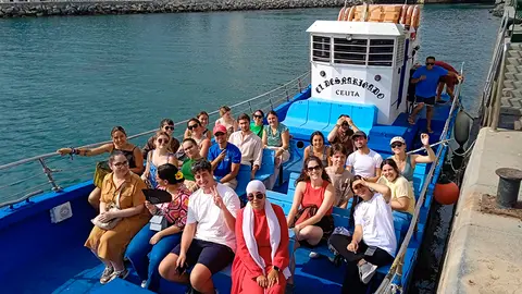 Visita en el Desnarigado de los participantes en Conoce Ceuta / C&eacute;sar Mart&iacute;n