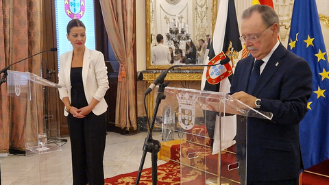 El presidente de la Ciudad y la ministra de Juventud e Infancia, en Ceuta/ Archivo