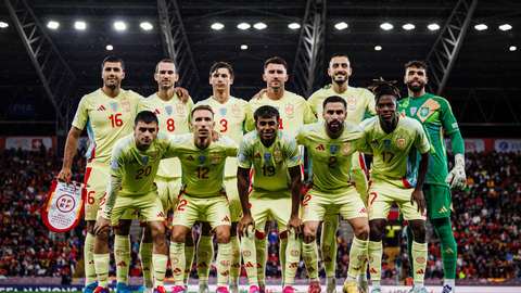 Once inicial de la Selecci&oacute;n ante Suiza Foto: @SeFutbol