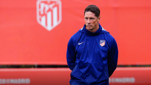 Fernando Torres, durante un entrenamiento con el Juvenil A del Atl&eacute;tico (X_ @AtletiAcademia)