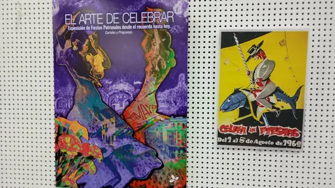 Alguno de los carteles expuestos