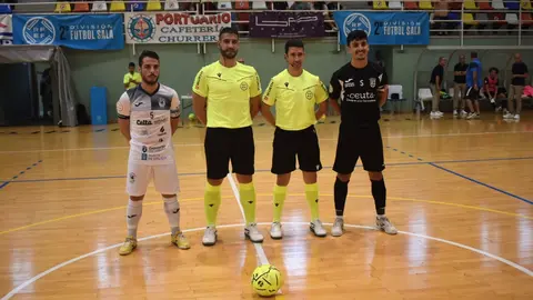 Importante, y sufrido, triunfo de la UA Ceut&iacute; / Rafa B&aacute;ez