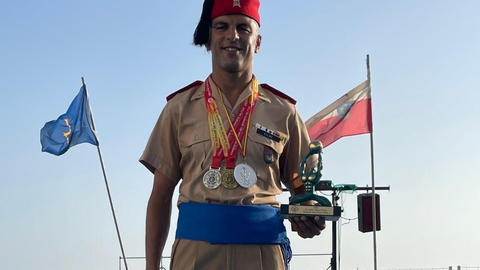 Vilal Ahmed recibe la Medalla de Plata al M&eacute;rito Deportivo