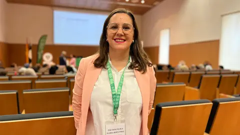 Isabel Hern&aacute;ndez, psic&oacute;loga de la AECC/ Dani Hern&aacute;ndez