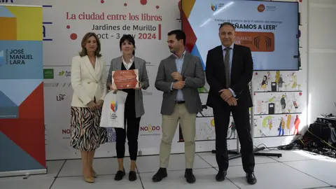 Celia Morales, segunda por la izquierda / Cedida