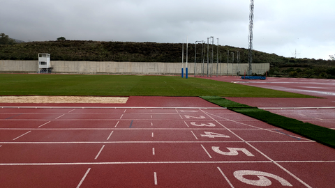 Pista de Atletismo / Rafa B&aacute;ez